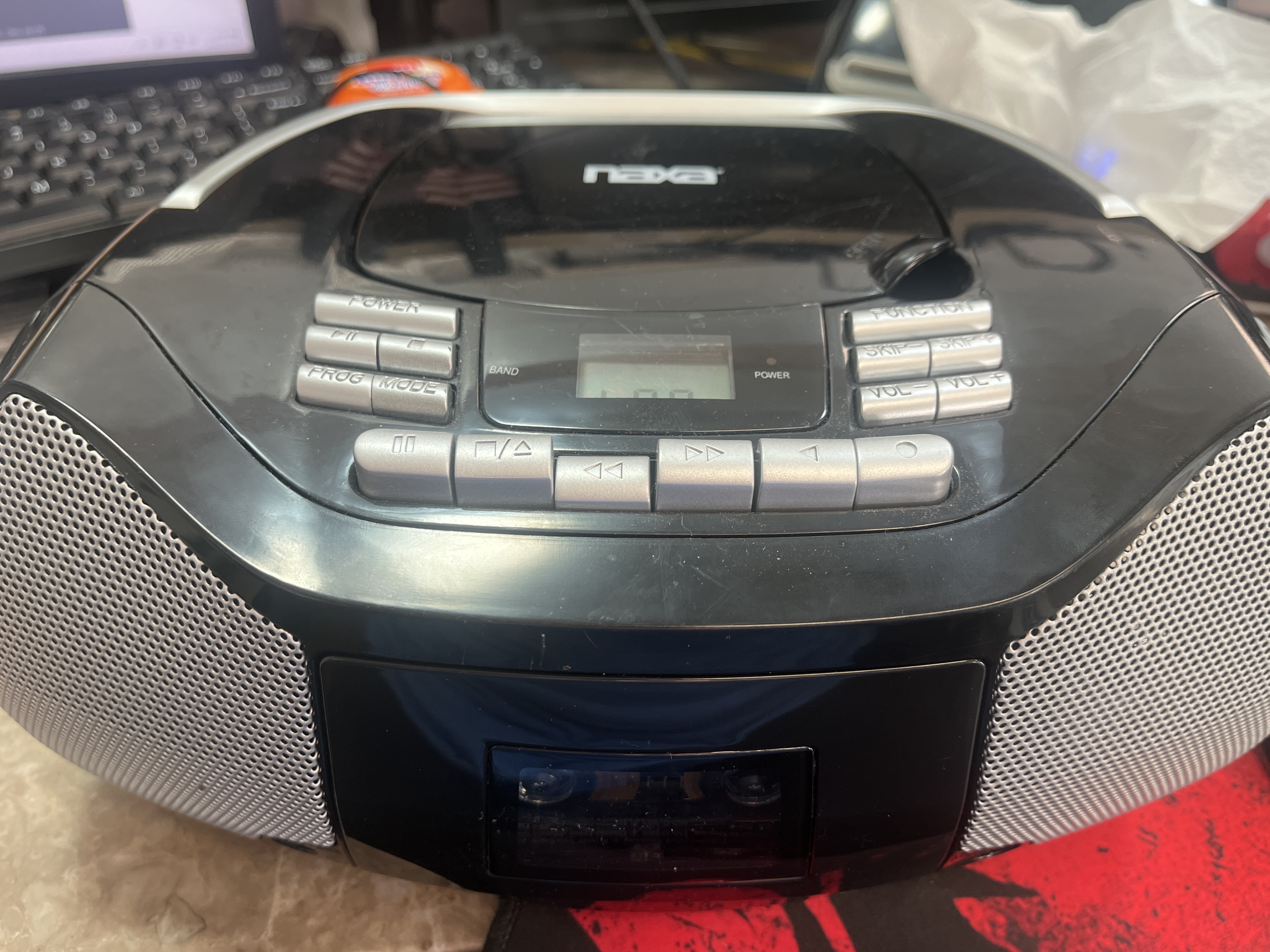 Naxa NPB-268 Portable CD/Cassette Boombox with Digital AM/FM Radio (Silver/Black)